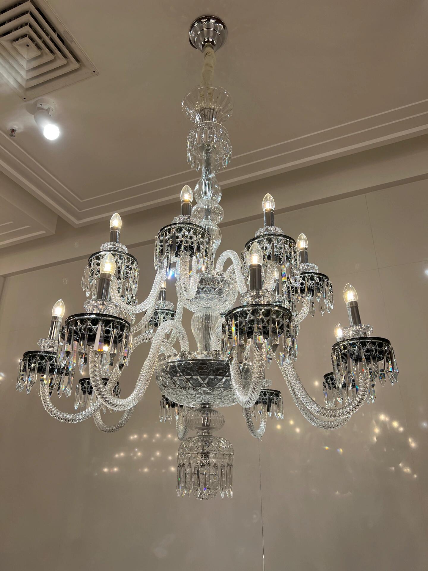 Elegant Crystal Chandelier in Italian