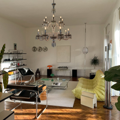 Elegant Crystal Chandelier in Italian