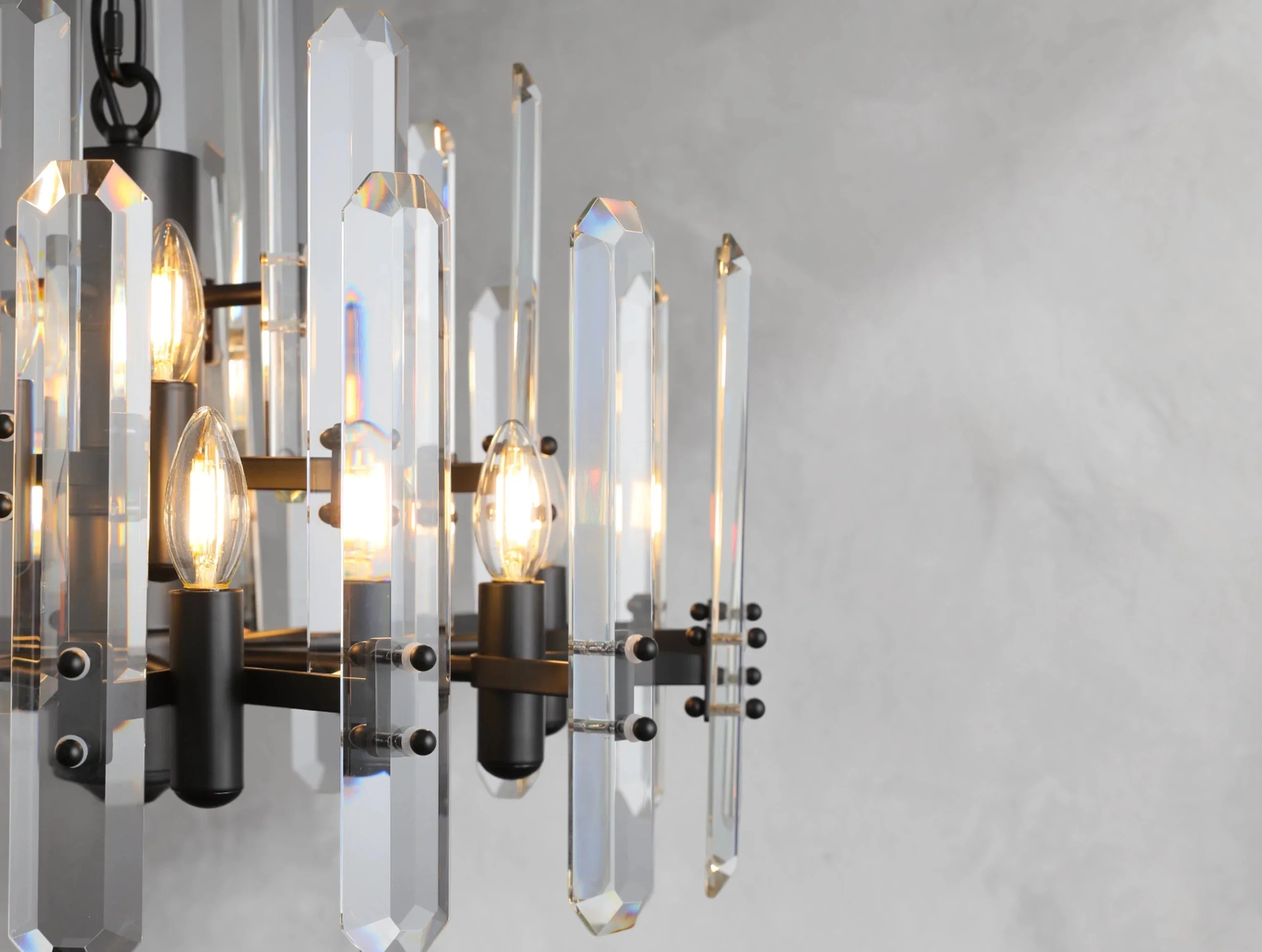 Baingham Round Chandelier - Cyran Lamps