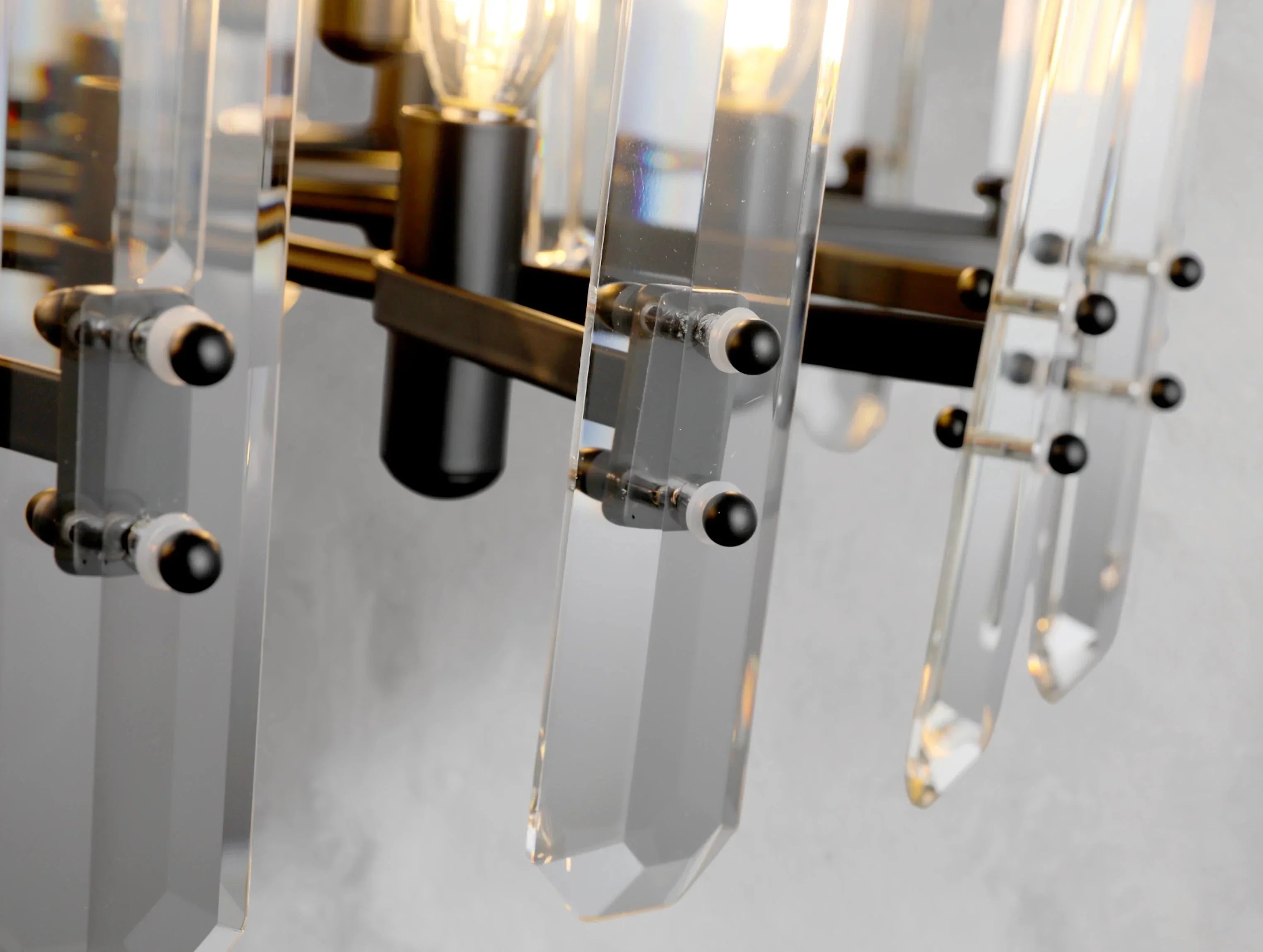 Baingham Round Chandelier - Cyran Lamps