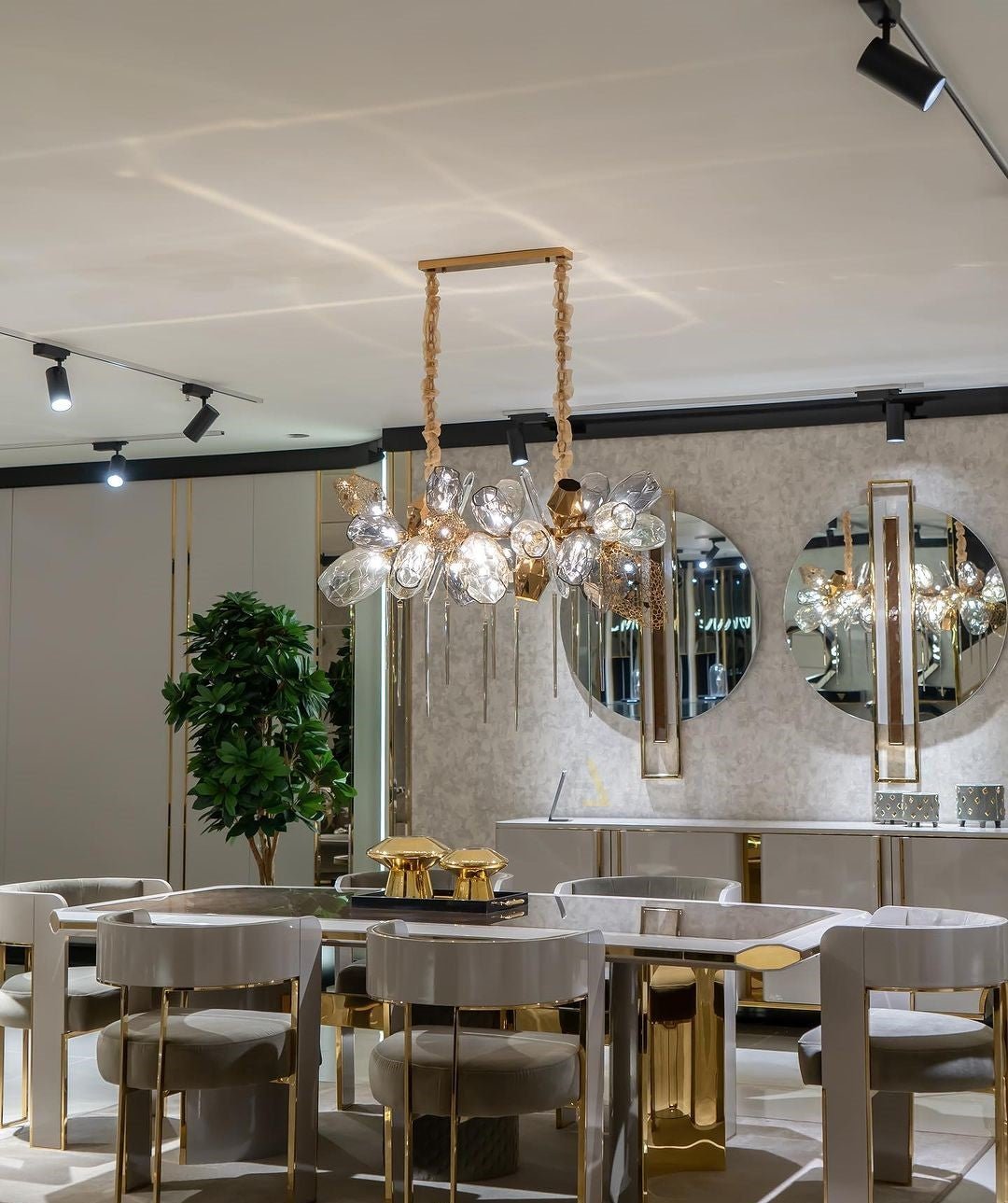 Modern Wine Glass Shape Chandelier Italian Light Luxury Light Fixture for Dining Room/Living Room - Cyran Lamps
