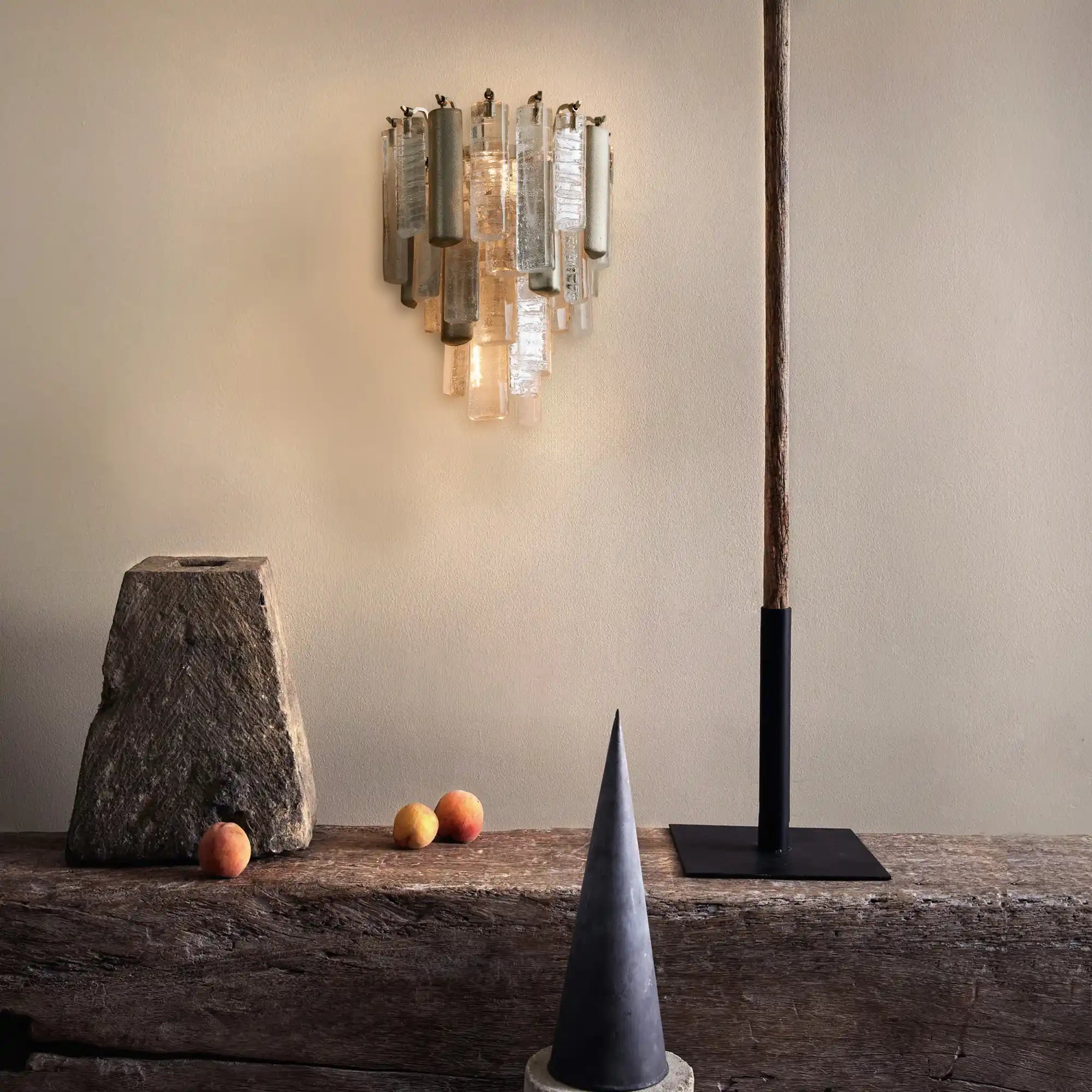 Neve Sconce - Cyran Lamps
