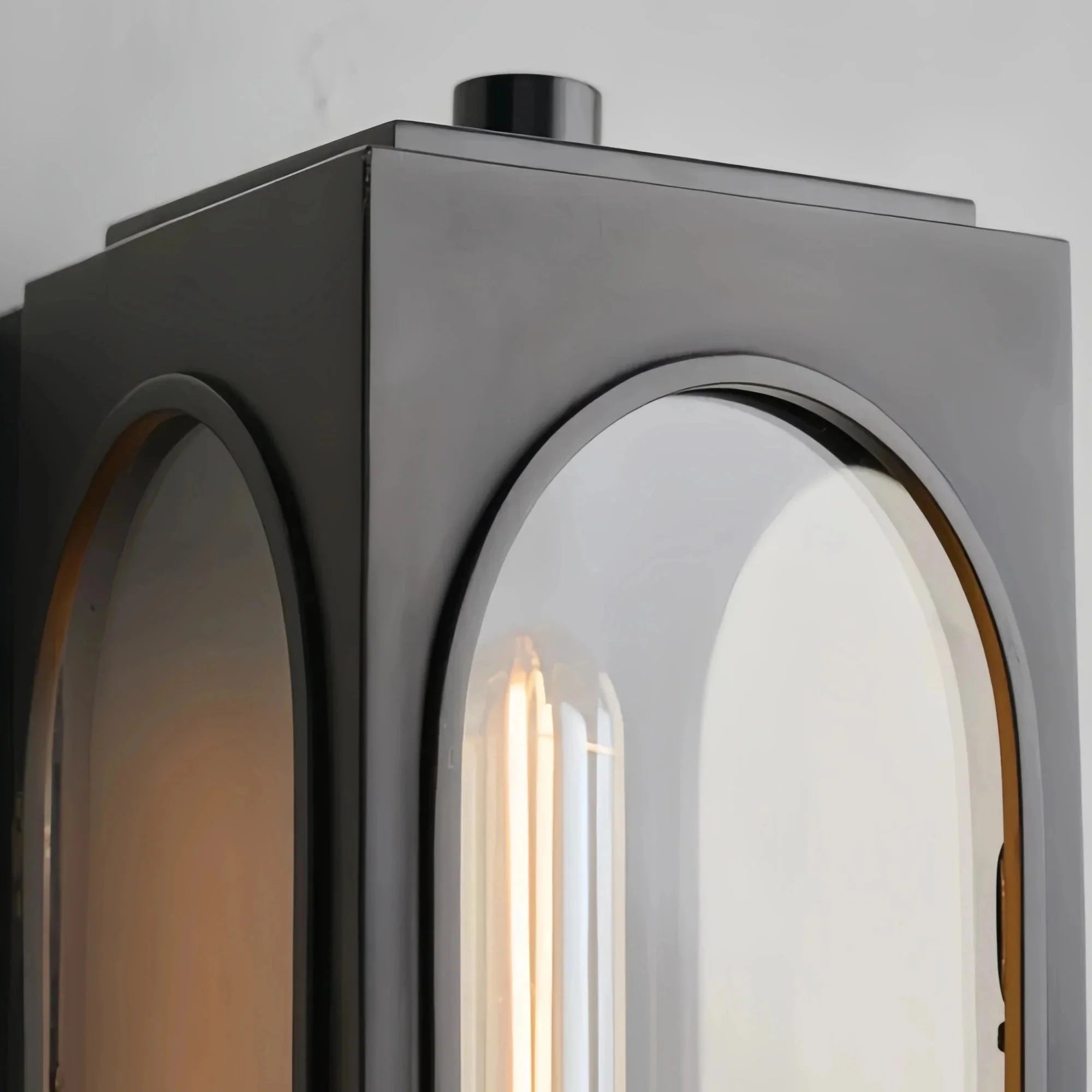 Palladian Outdoor Wall Sconce - Cyran Lamps