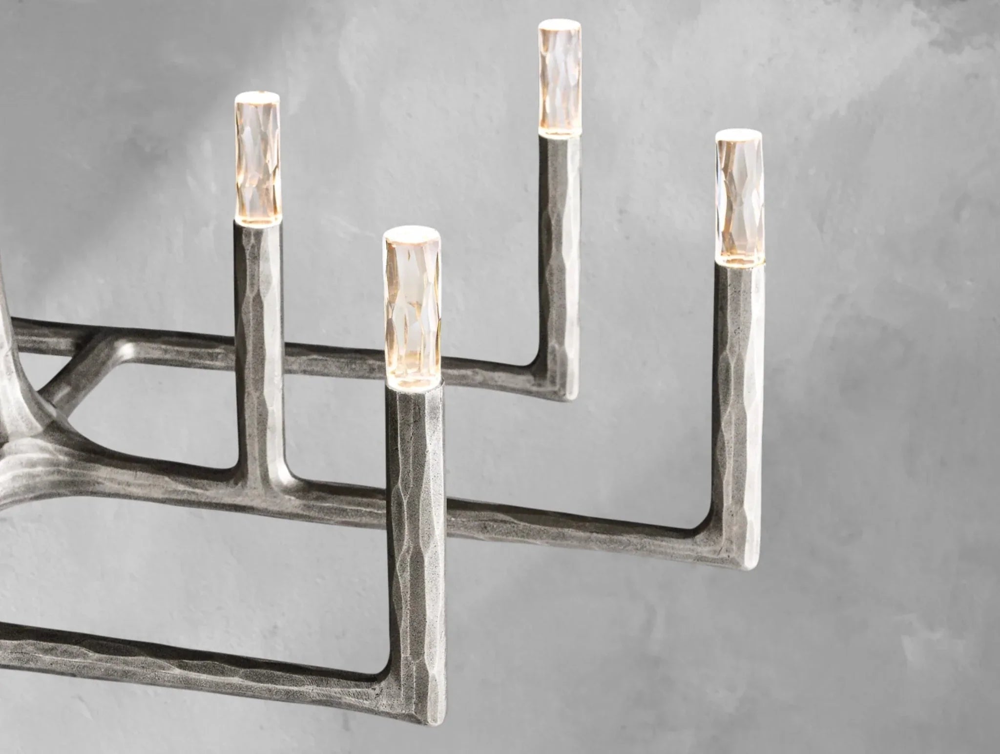 Thadria Linear Chandelier - Cyran Lamps