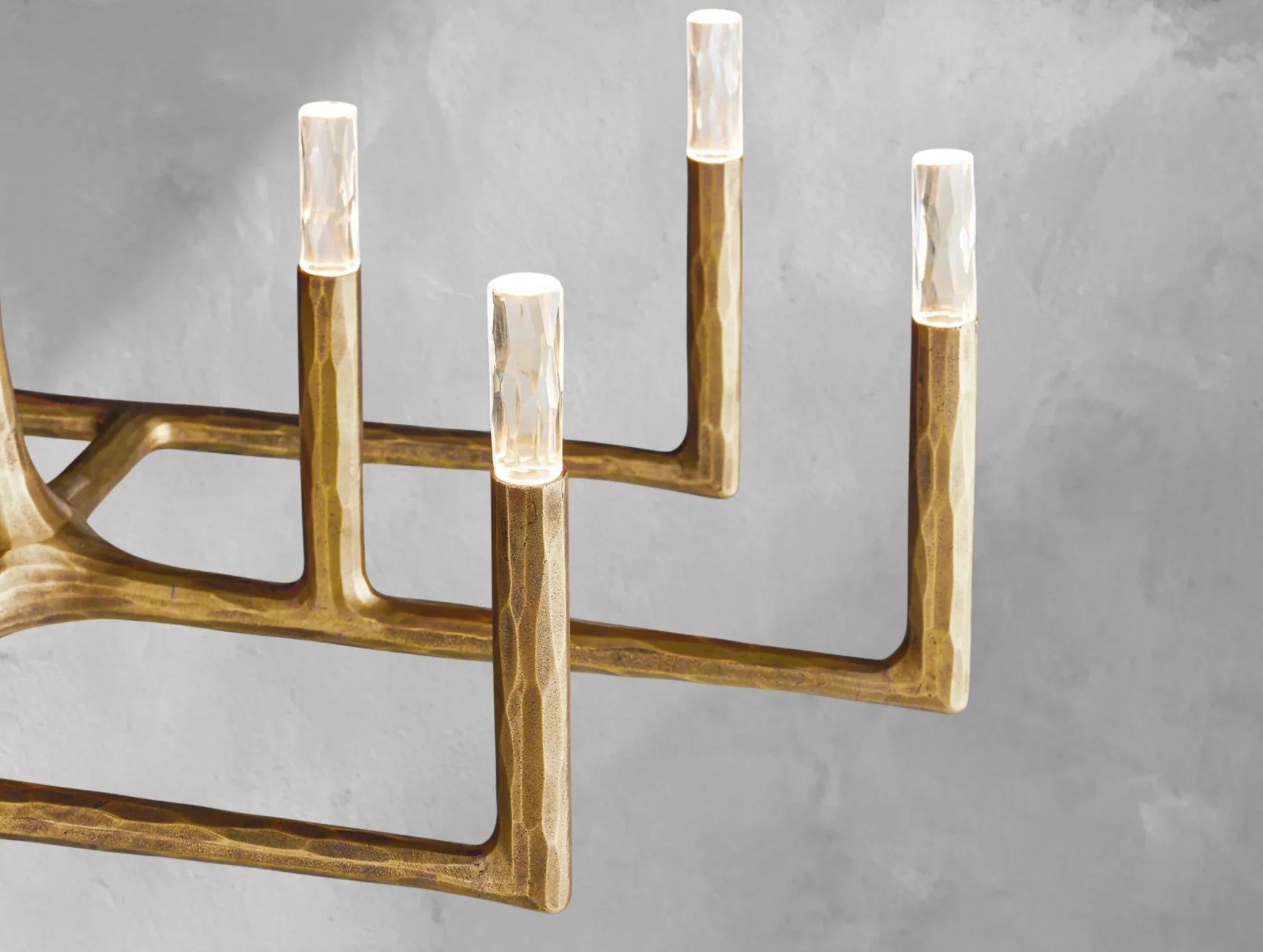 Thadria Linear Chandelier - Cyran Lamps