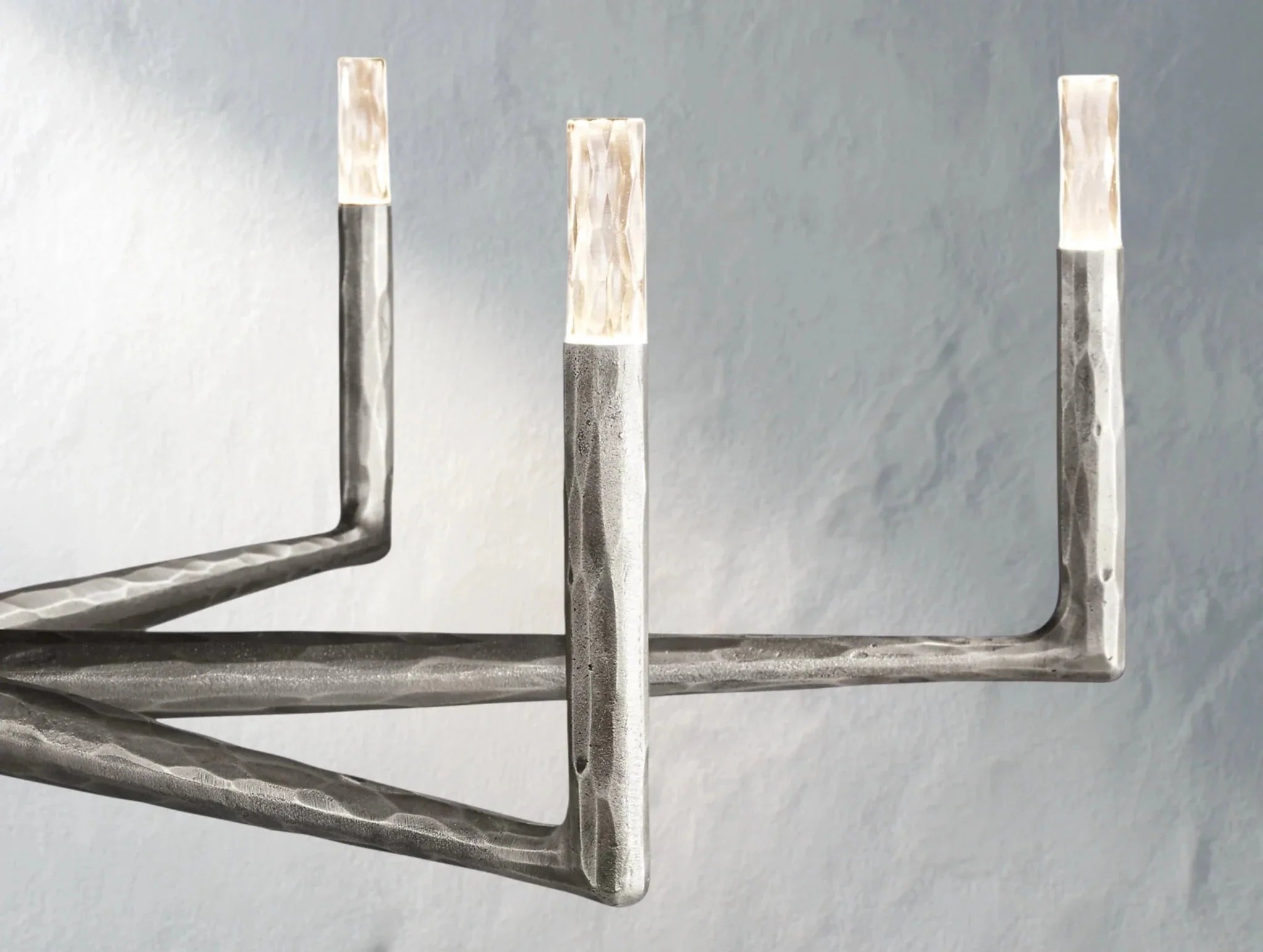 Thadria Round Chandelier - Cyran Lamps
