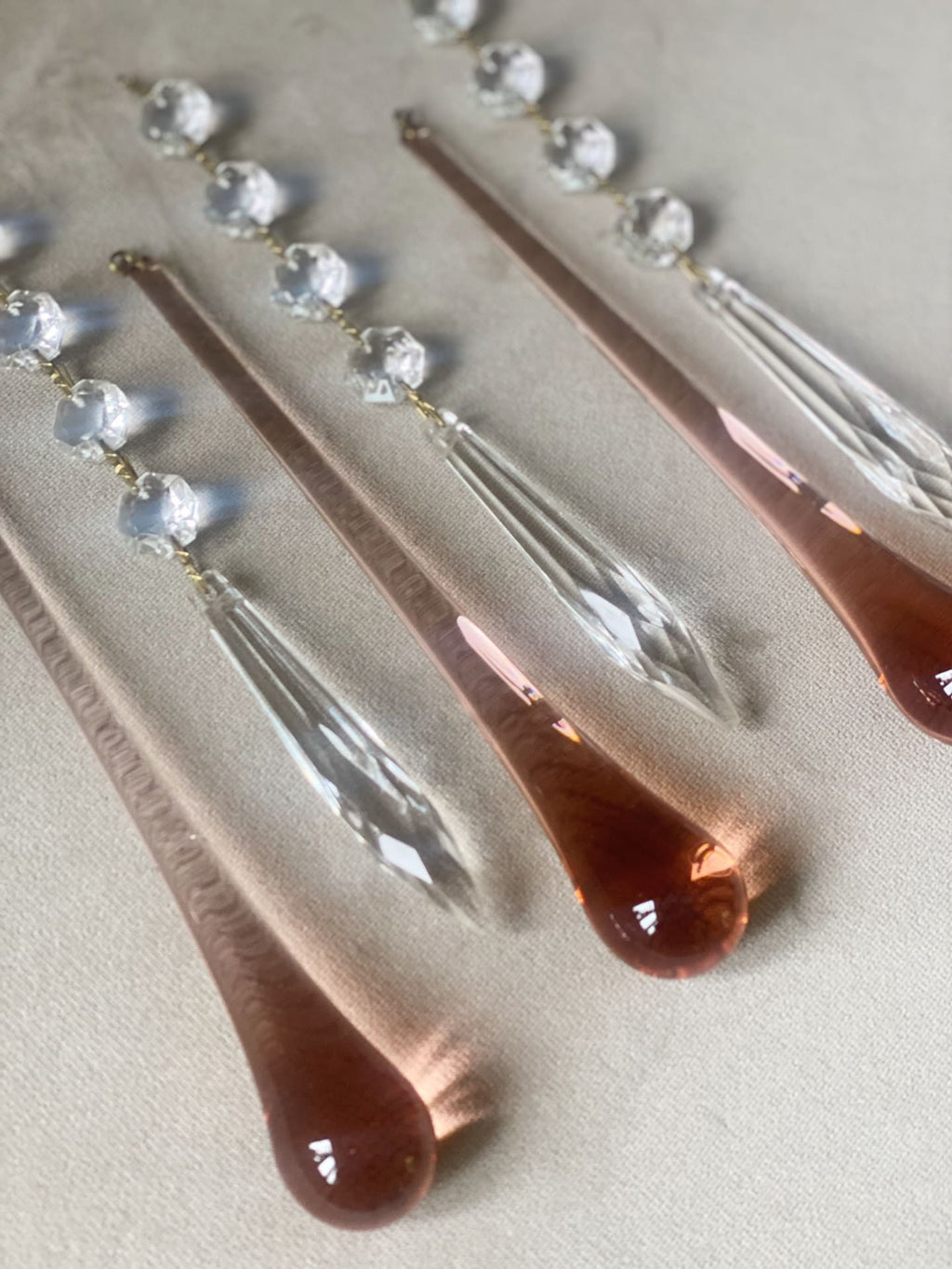 Vintage – Murano Teardrops Chandelier – 70s – Pink prisms - Cyran Lamps